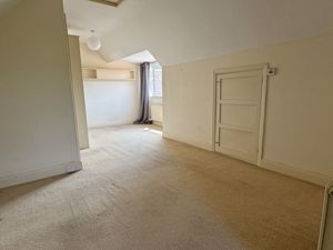 Photo 19- click for photo gallery